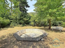 Maison à vendre avec 1 T4 + 2 T2 SAINT JEAN DU GARD (30)terrain environ 10719 m2