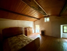 Maisonnette + Gite à vendre 4 pièces SAINT PAUL LA COSTE (30)terrain un peu + de 4 Ha. au calme