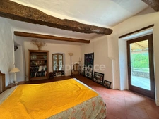 Maison bourgeoise mitoyenne à vendre 9 pièces COLOGNAC (30) terrain env. 1600m2