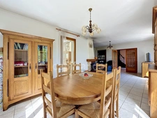 House for sale, 6 rooms - Saint Jean du Gard, land approximately 2870 m2, beautiful view.