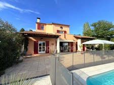 Maison à vendre 5 pièces ANDUZE , belle vue, piscine ,terrain environ 1760 m2