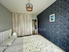 House for sale, 5 rooms with swimming pool, land approximately 667 m2, SAINT HIPPOLYTE DU FORT (30)