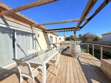 Maison de plain-pied, 4 pièces , terrain 500 m2 POUZILHAC (30)