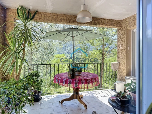 Maison à vendre, Branoux les Taillades 108 m2 + 134 m2 annexe ,belle vue .