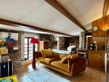 Stone house for sale, 10 rooms, apartment 132 m2, outbuilding 314 m2 + swimming pool and natural pond