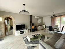 Maison à vendre 5 pièces  avec piscine , terrain environ 667 m2 SAINT HIPPOLYTE DU FORT (30)