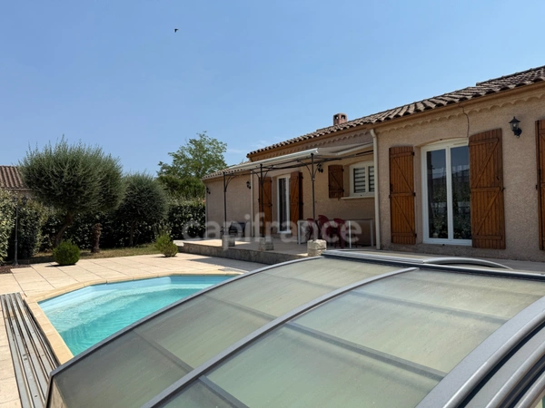 Maison à vendre 5 pièces  avec piscine , terrain environ 667 m2 SAINT HIPPOLYTE DU FORT (30)