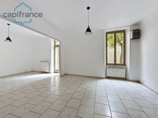 Appartement à vendre 3 pièces 84 m2 ALES (30)