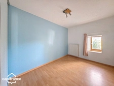 SAINTE VERGE (79) Longère de 195M2 et Maison d'amis