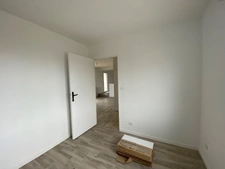  THOUARS  Maison de plain pied rénovée avec possibilité de dépendance de 35m2.