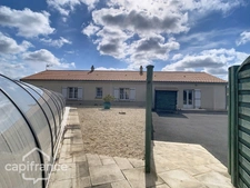 Maison à vendre 7 pièces MAUZE THOUARSAIS (79)