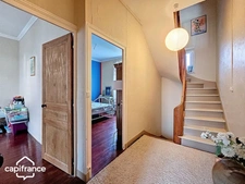 THOUARS  Proche Place Lavault  Maison de ville avec 4 chambres