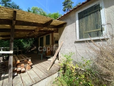 THOUARS Maison de 51m2 avec vue imprenable sur le Châtelier et joli terrain au bord du Thouet