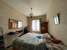 THOUARS (79) Maison à rénover de plain pied -70m2-2 chambres-grand jardin clos avec puits