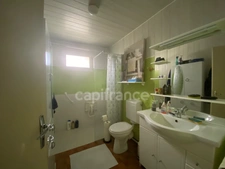 SAINT VARENT Single-story house with 4 rooms