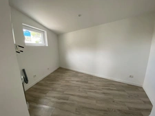  THOUARS  Maison de plain pied rénovée avec possibilité de dépendance de 35m2.