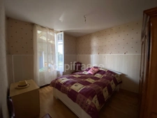 THOUARS (79) Maison à rénover de plain pied -55m2-grand jardin clos avec puits