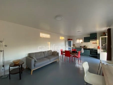 THOUARS Maison de 51m2 avec vue imprenable sur le Châtelier et joli terrain au bord du Thouet