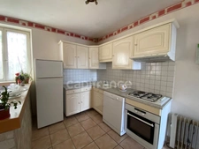 THOUARS (79) Maison à rénover de plain pied -55m2-grand jardin clos avec puits
