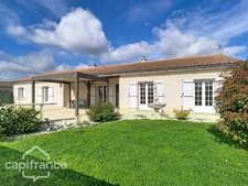 Maison à vendre 7 pièces MAUZE THOUARSAIS (79)