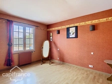 Maison à vendre 7 pièces MAUZE THOUARSAIS (79)