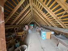 SAINT VARENT Single-story house with 4 rooms
