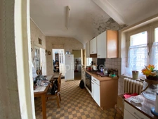 THOUARS (79) Maison à rénover de plain pied -70m2-2 chambres-grand jardin clos avec puits
