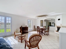 Maison à vendre 7 pièces MAUZE THOUARSAIS (79)
