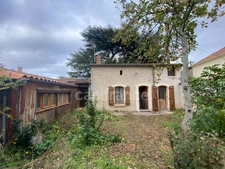 Maison de 70 m2 en pierres à restaurer TAIZE