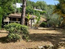 THOUARS Maison de 51m2 avec vue imprenable sur le Châtelier et joli terrain au bord du Thouet