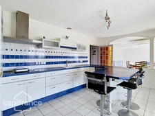 Maison à vendre 7 pièces MAUZE THOUARSAIS (79)