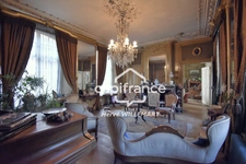 BERGUES - Maison bourgeoise, 11 pièces, 6 chambres, garage, grand jardin