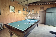 BERGUES - Maison bourgeoise, 11 pièces, 6 chambres, garage, grand jardin