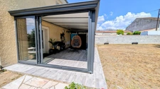 CHÂTEAUBERNARD – MAISON FAMILIALE DE 174 M² – 5 CHAMBRES – TERRAIN 950 M² – VÉRANDA CHAUFFÉE – DPE C