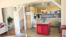 Maison à vendre GENSAC LA PALLUE avec ses 140 m² habitables et son jardin arboré