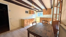 SEGONZAC (16)  Maison de bourg avec du caractère 