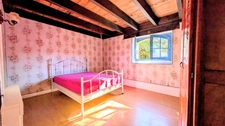 SEGONZAC (16)  Maison de bourg avec du caractère 