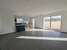 Maison à vendre FLEAC Maison neuve avec un grand espace de vie, quatre chambres et garage