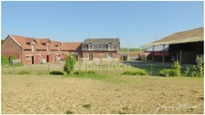 Corps de ferme de caractère avec dépendances sur plus de 4 000 m² – Proche Bapaume