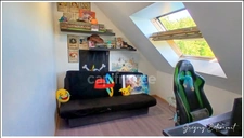 Maison contemporaine récente dans un quartier calme