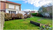 Maison semi-individuelle dans un quartier calme
