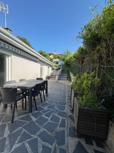Maison à vendre 5 pièces  (65)