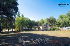 Property: 2 houses on 4 hectares in a dominant position