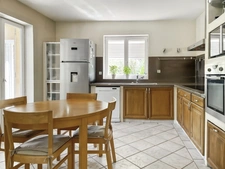 Maison à vendre 5 pièces proche de PUYRICARD (13)