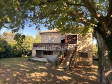 MAISON 5 PIECES 160M2 A RENOVER 