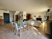 Family home of 175 m² with swimming pool – Platanes district, Aix-en-Provence