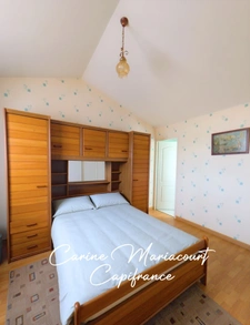 MAISON FAMILIALE DE 121 M² – 4 CHAMBRES – TERRAIN CLOS DE 900 M² – PROCHE COMMODITÉS