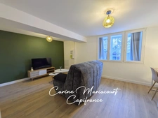 STUDIO MEUBLÉ 32 M² – ENTIÈREMENT RÉNOVÉ – CENTRE DE SAINT-MAIXENT-L’ÉCOLE