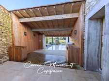 ✨ Maison en pierre rénovée avec goût – 157 m² habitables, grande grange et terrain piscinable de plus de 3 500 m² ✨