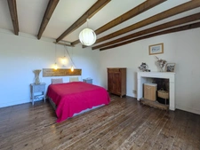 CHARME DE L’ANCIEN, BEAUX VOLUMES ET CONFORT MODERNE – 166 M² – 4 GRANDES CHAMBRES – TERRAIN DE 2 144 M²